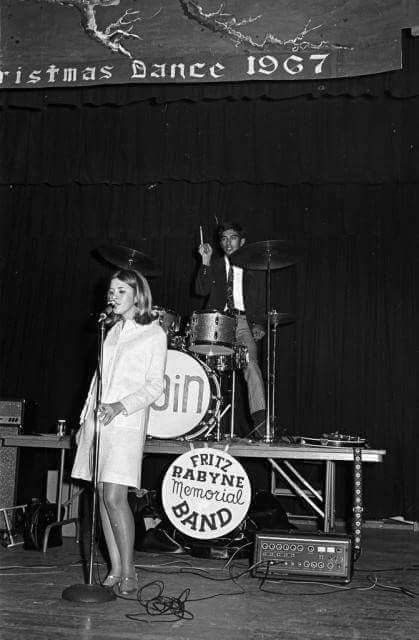 In 1967 performing with Fritz Rabyne Memorial Band, her first serious step into rock 'n' roll.